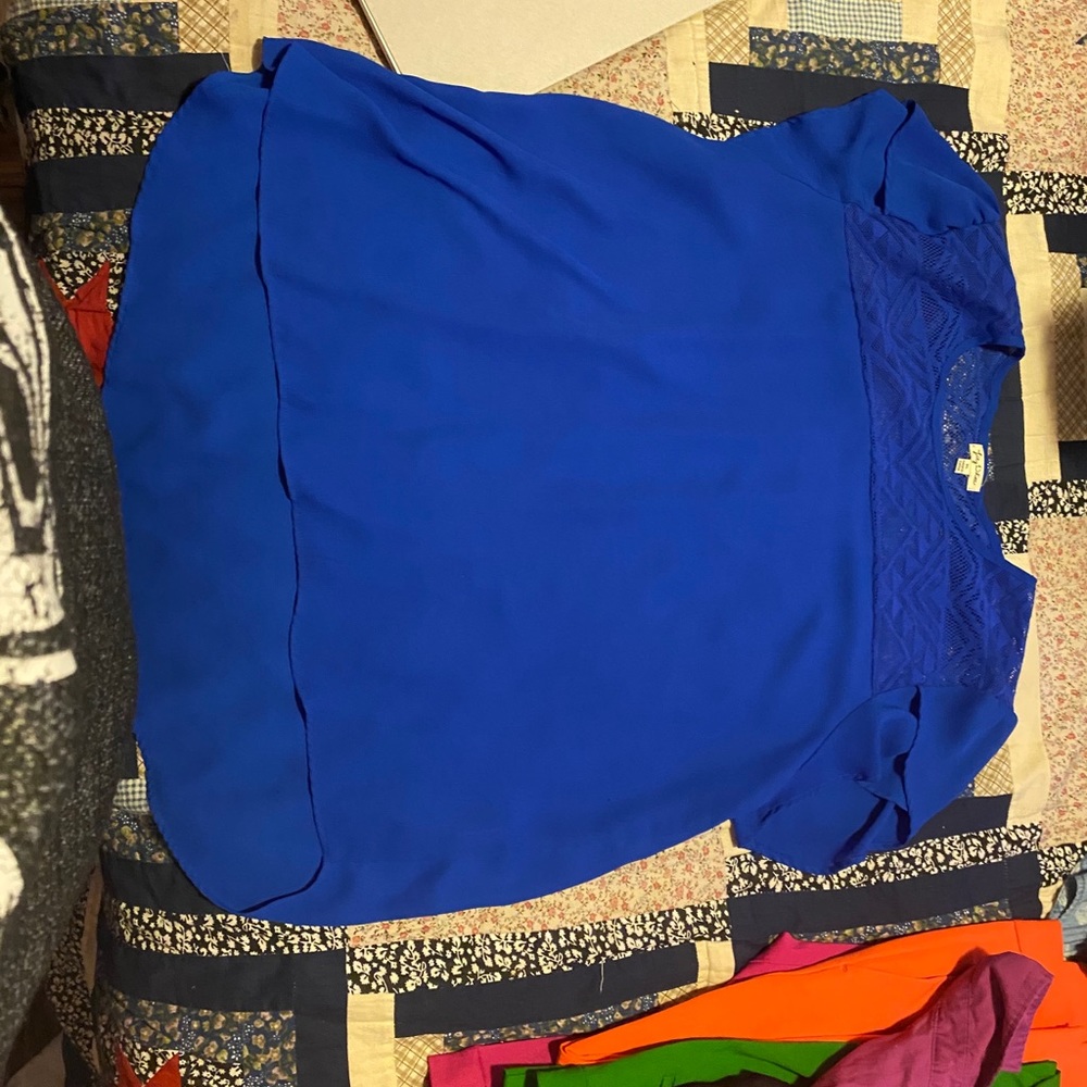 Blue dress shirt